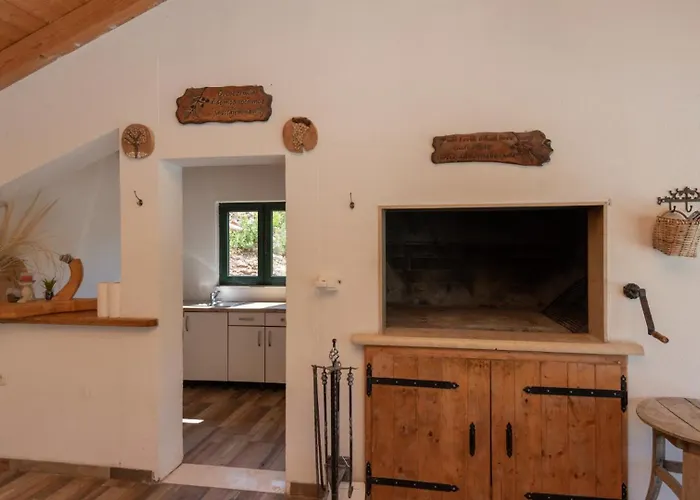 Mir - Makarska By Guide Villa Krivodol